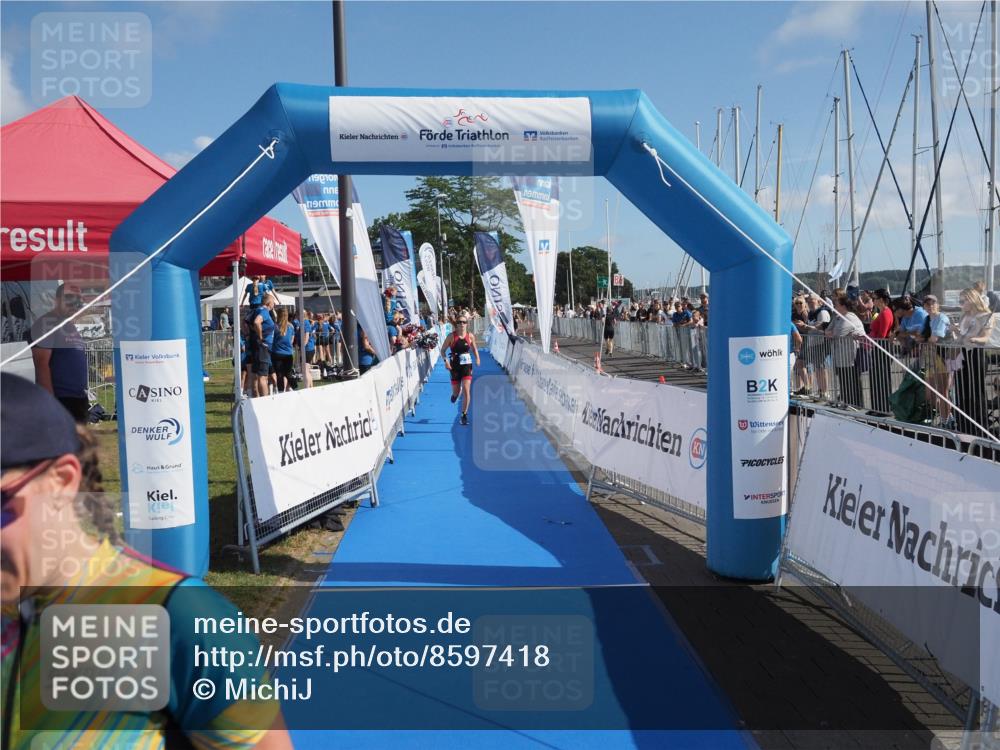 17.08.2025 - KN Förde Triathlon 2025 MichiJ http://msf.ph/oto/8597418 17.08.2025 10:43:05 Laufen 184, 237 meine-sportfotos.de