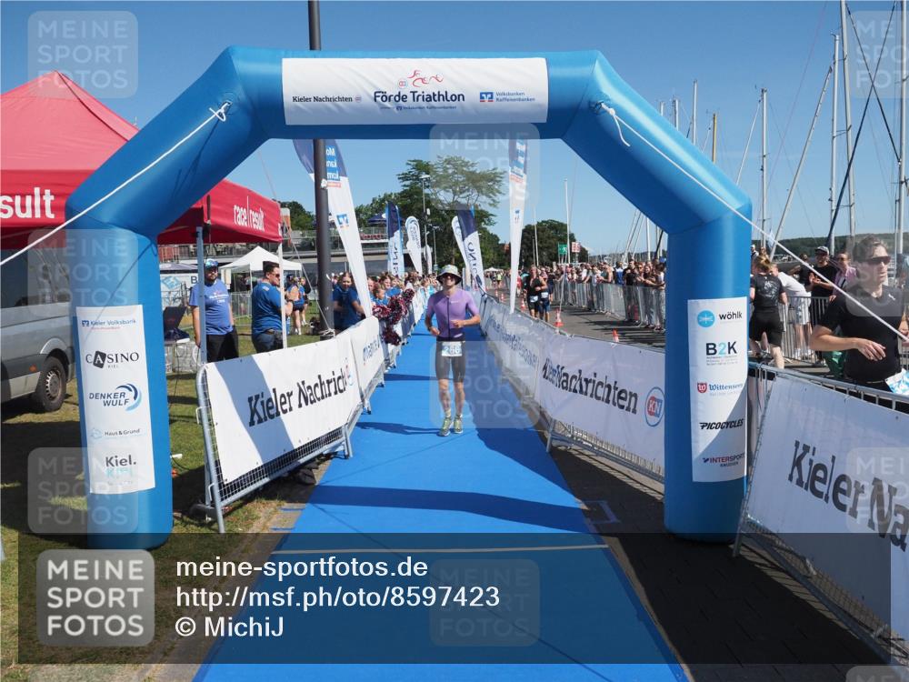 17.08.2025 - KN Förde Triathlon 2025 MichiJ http://msf.ph/oto/8597423 17.08.2025 12:07:46 Laufen 266, 633 meine-sportfotos.de