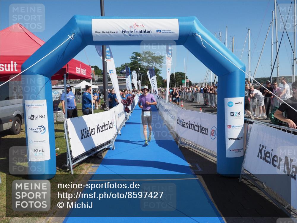 17.08.2025 - KN Förde Triathlon 2025 MichiJ http://msf.ph/oto/8597427 17.08.2025 12:07:46 Laufen 266, 633 meine-sportfotos.de