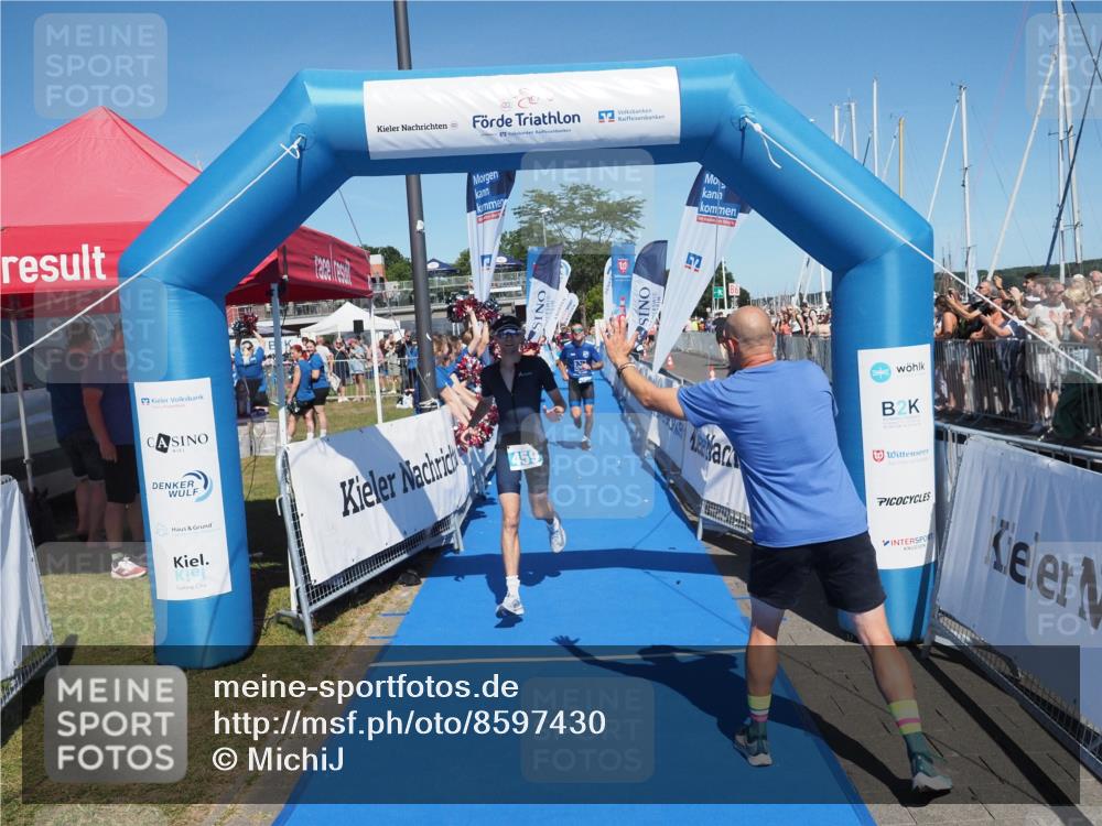 17.08.2025 - KN Förde Triathlon 2025 MichiJ http://msf.ph/oto/8597430 17.08.2025 13:59:30 Laufen 459, 480 meine-sportfotos.de