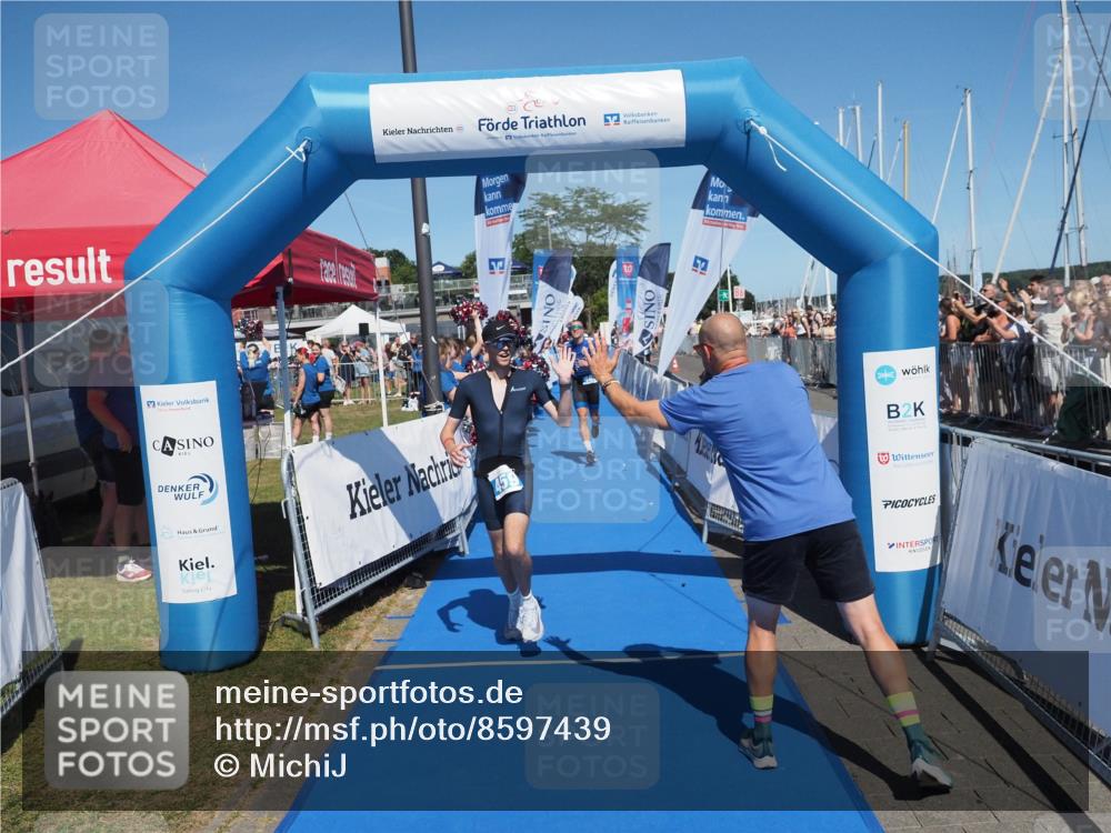 17.08.2025 - KN Förde Triathlon 2025 MichiJ http://msf.ph/oto/8597439 17.08.2025 13:59:30 Laufen 459, 480 meine-sportfotos.de