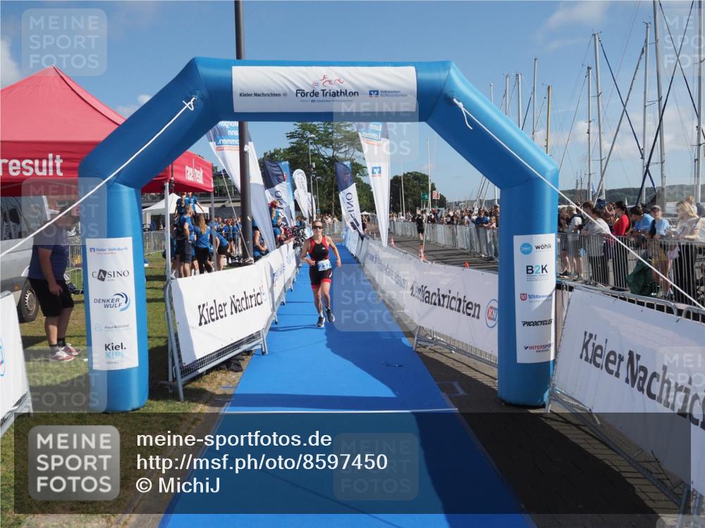 17.08.2025 - KN Förde Triathlon 2025 MichiJ http://msf.ph/oto/8597450 17.08.2025 10:43:07 Laufen 184, 237 meine-sportfotos.de