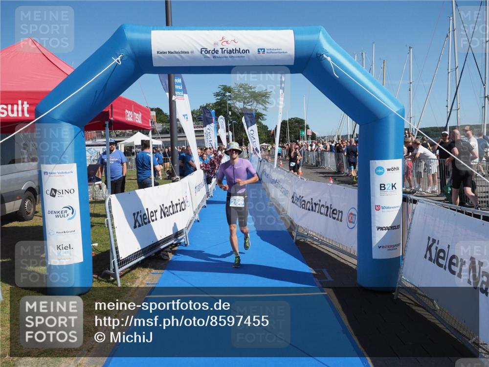 17.08.2025 - KN Förde Triathlon 2025 MichiJ http://msf.ph/oto/8597455 17.08.2025 12:07:47 Laufen 266 meine-sportfotos.de