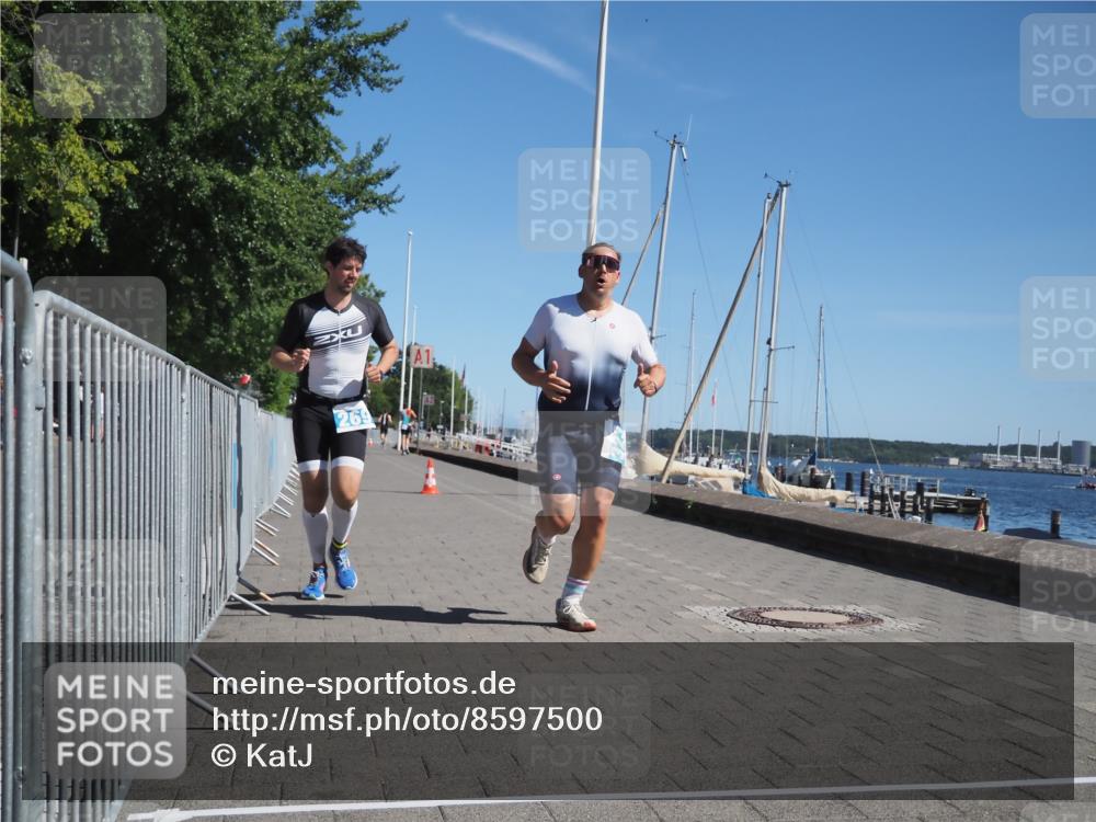 17.08.2025 - KN Förde Triathlon 2025 KatJ http://msf.ph/oto/8597500 17.08.2025 11:46:16 Laufen 269, 323 meine-sportfotos.de