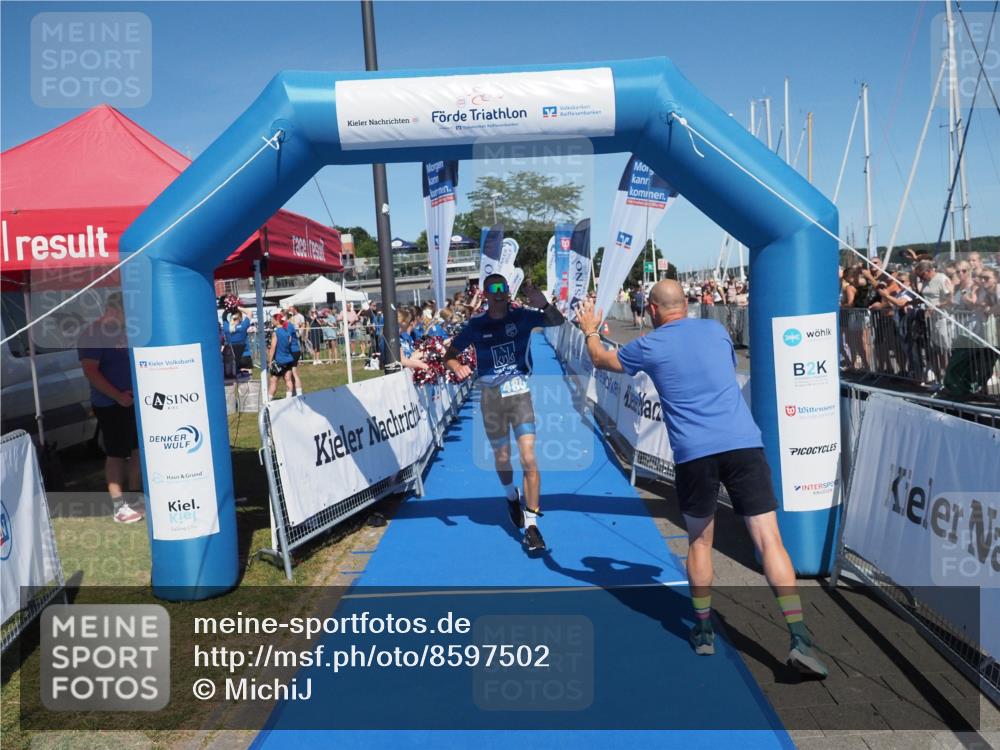 17.08.2025 - KN Förde Triathlon 2025 MichiJ http://msf.ph/oto/8597502 17.08.2025 13:59:32 Laufen 459, 480 meine-sportfotos.de