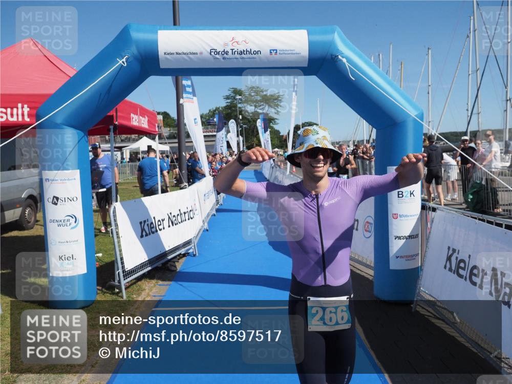 17.08.2025 - KN Förde Triathlon 2025 MichiJ http://msf.ph/oto/8597517 17.08.2025 12:07:49 Laufen 266 meine-sportfotos.de