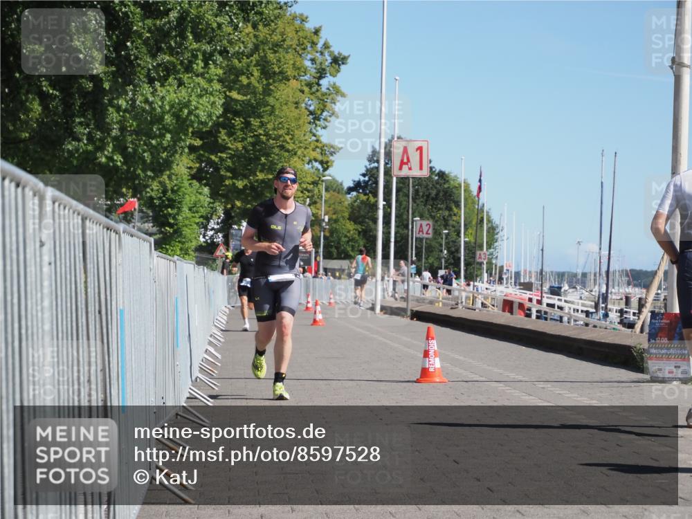17.08.2025 - KN Förde Triathlon 2025 KatJ http://msf.ph/oto/8597528 17.08.2025 11:46:22 Laufen 265, 268, 283 meine-sportfotos.de
