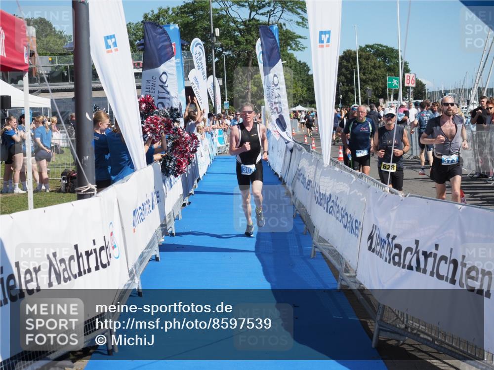 17.08.2025 - KN Förde Triathlon 2025 MichiJ http://msf.ph/oto/8597539 17.08.2025 12:08:00 Laufen 303 meine-sportfotos.de