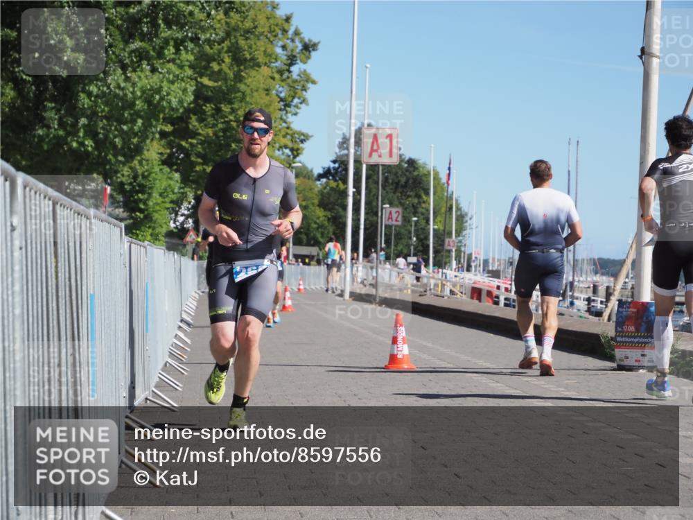 17.08.2025 - KN Förde Triathlon 2025 KatJ http://msf.ph/oto/8597556 17.08.2025 11:46:24 Laufen 265, 268, 283 meine-sportfotos.de