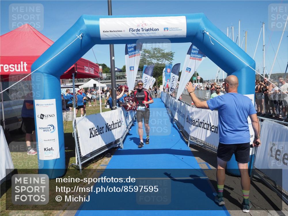 17.08.2025 - KN Förde Triathlon 2025 MichiJ http://msf.ph/oto/8597595 17.08.2025 13:59:37 Laufen 412, 480 meine-sportfotos.de