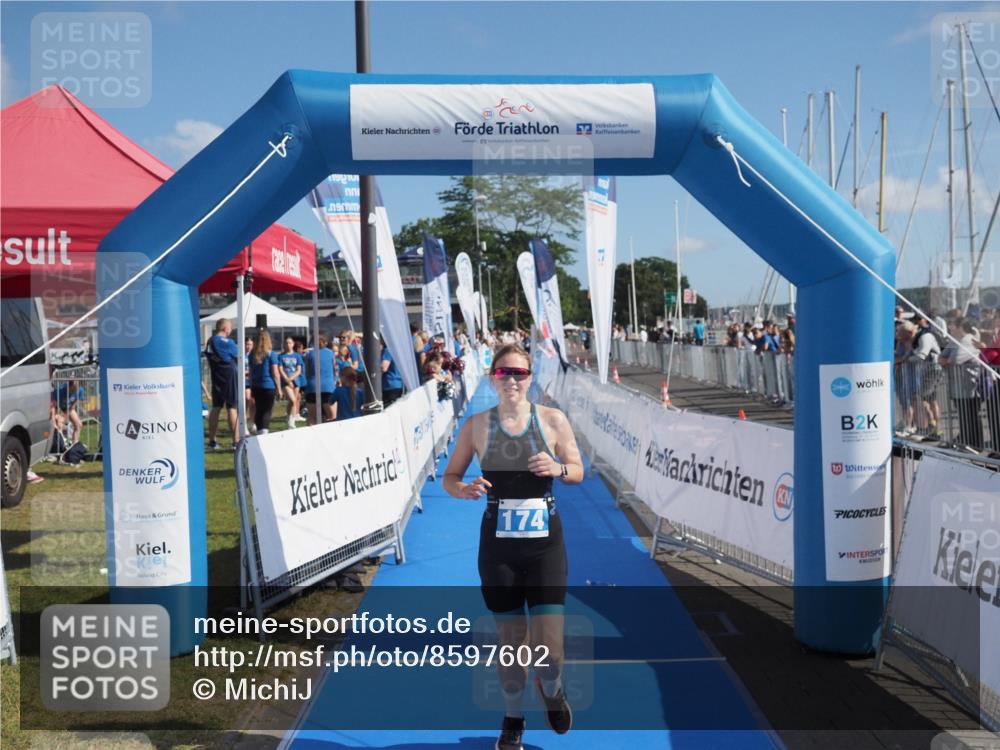 17.08.2025 - KN Förde Triathlon 2025 MichiJ http://msf.ph/oto/8597602 17.08.2025 10:43:51 Laufen 174 meine-sportfotos.de