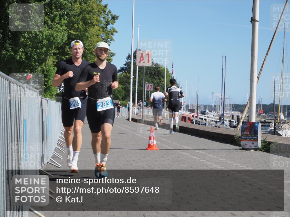 17.08.2025 - KN Förde Triathlon 2025 KatJ http://msf.ph/oto/8597648 17.08.2025 11:46:29 Laufen 265, 268, 283 meine-sportfotos.de