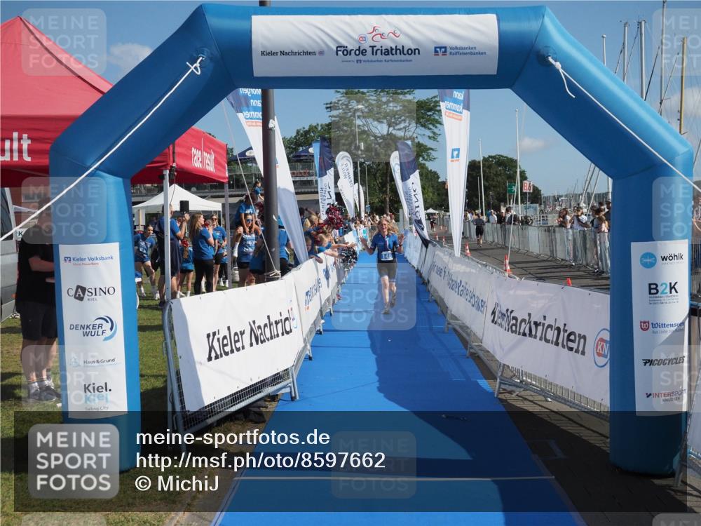 17.08.2025 - KN Förde Triathlon 2025 MichiJ http://msf.ph/oto/8597662 17.08.2025 10:44:08 Laufen 149 meine-sportfotos.de