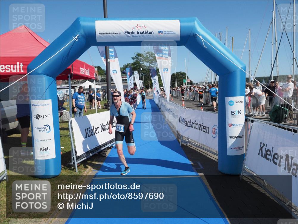 17.08.2025 - KN Förde Triathlon 2025 MichiJ http://msf.ph/oto/8597690 17.08.2025 12:08:08 Laufen 303, 310, 319 meine-sportfotos.de