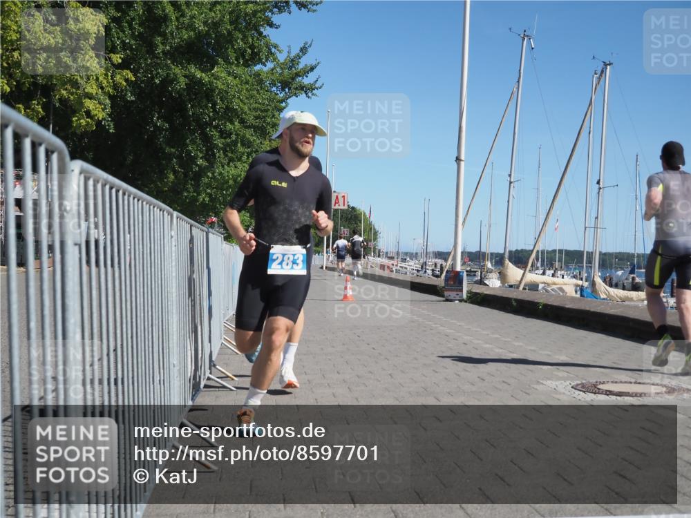 17.08.2025 - KN Förde Triathlon 2025 KatJ http://msf.ph/oto/8597701 17.08.2025 11:46:31 Laufen 265, 283 meine-sportfotos.de