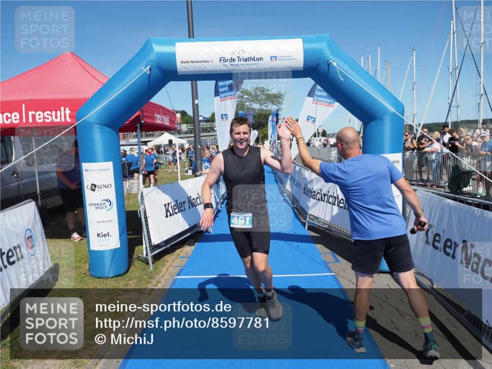 17.08.2025 - KN Förde Triathlon 2025 MichiJ http://msf.ph/oto/8597781 17.08.2025 13:59:46 Laufen 491 meine-sportfotos.de