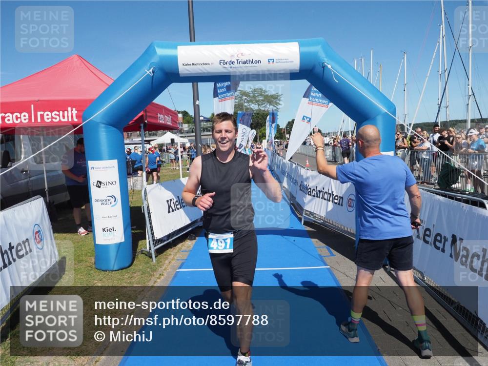 17.08.2025 - KN Förde Triathlon 2025 MichiJ http://msf.ph/oto/8597788 17.08.2025 13:59:46 Laufen 491 meine-sportfotos.de