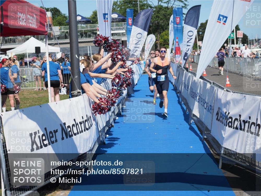17.08.2025 - KN Förde Triathlon 2025 MichiJ http://msf.ph/oto/8597821 17.08.2025 13:59:52 Laufen 462, 464, 507 meine-sportfotos.de