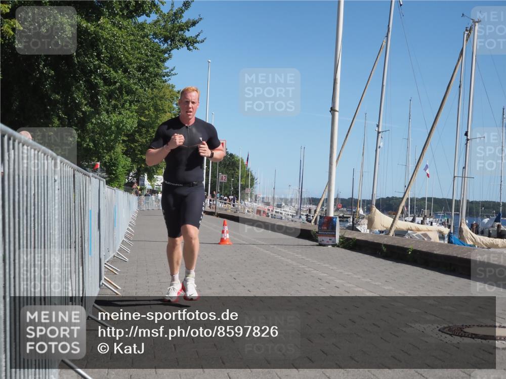 17.08.2025 - KN Förde Triathlon 2025 KatJ http://msf.ph/oto/8597826 17.08.2025 11:46:54 Laufen 270 meine-sportfotos.de