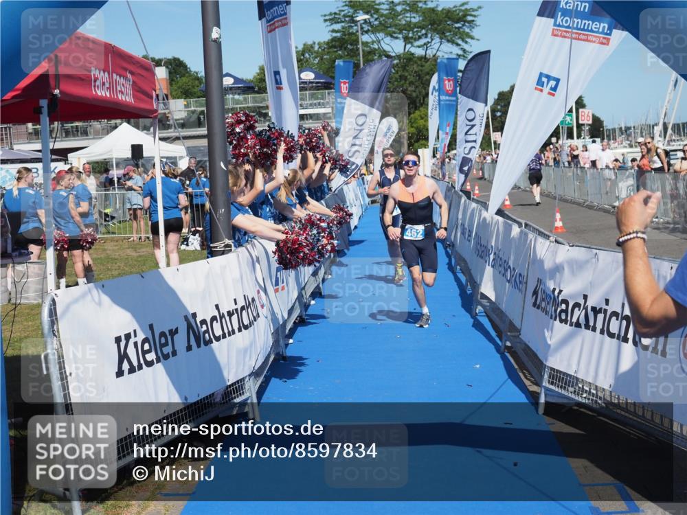 17.08.2025 - KN Förde Triathlon 2025 MichiJ http://msf.ph/oto/8597834 17.08.2025 13:59:52 Laufen 462, 464, 507 meine-sportfotos.de