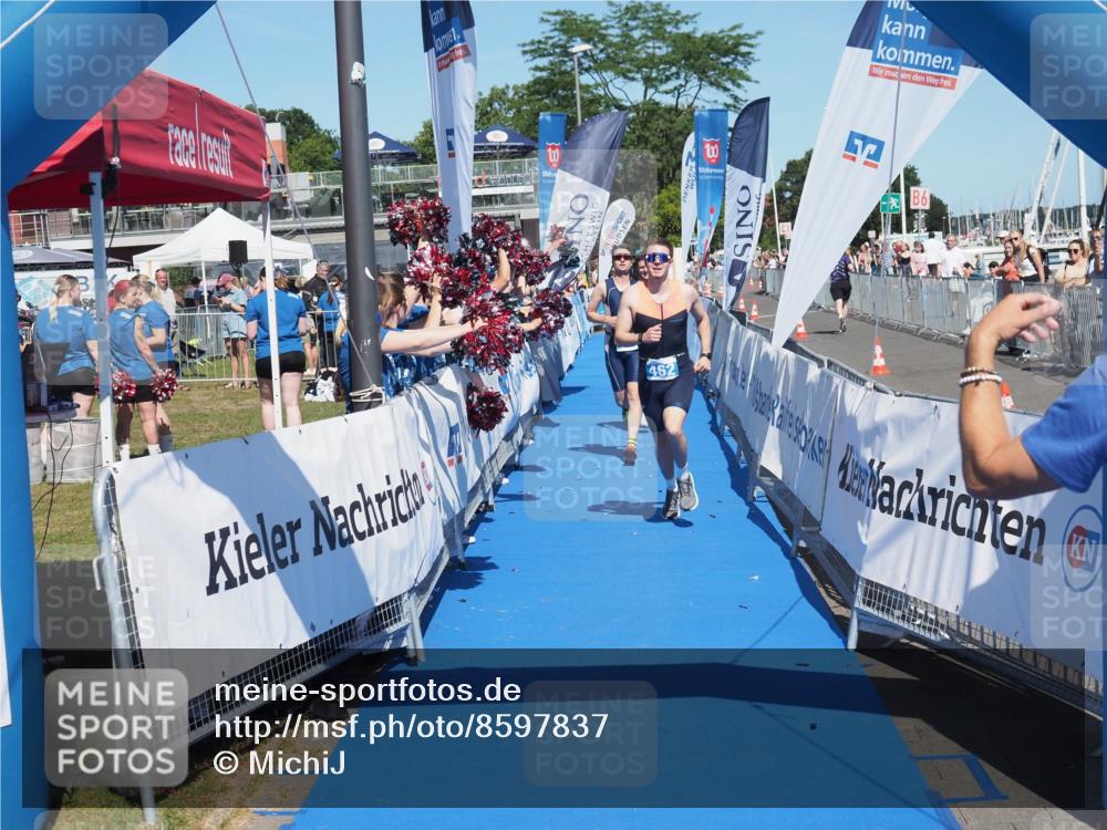 17.08.2025 - KN Förde Triathlon 2025 MichiJ http://msf.ph/oto/8597837 17.08.2025 13:59:53 Laufen 462, 464, 507 meine-sportfotos.de