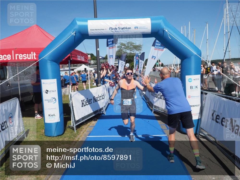 17.08.2025 - KN Förde Triathlon 2025 MichiJ http://msf.ph/oto/8597891 17.08.2025 13:59:54 Laufen 462, 464, 507 meine-sportfotos.de