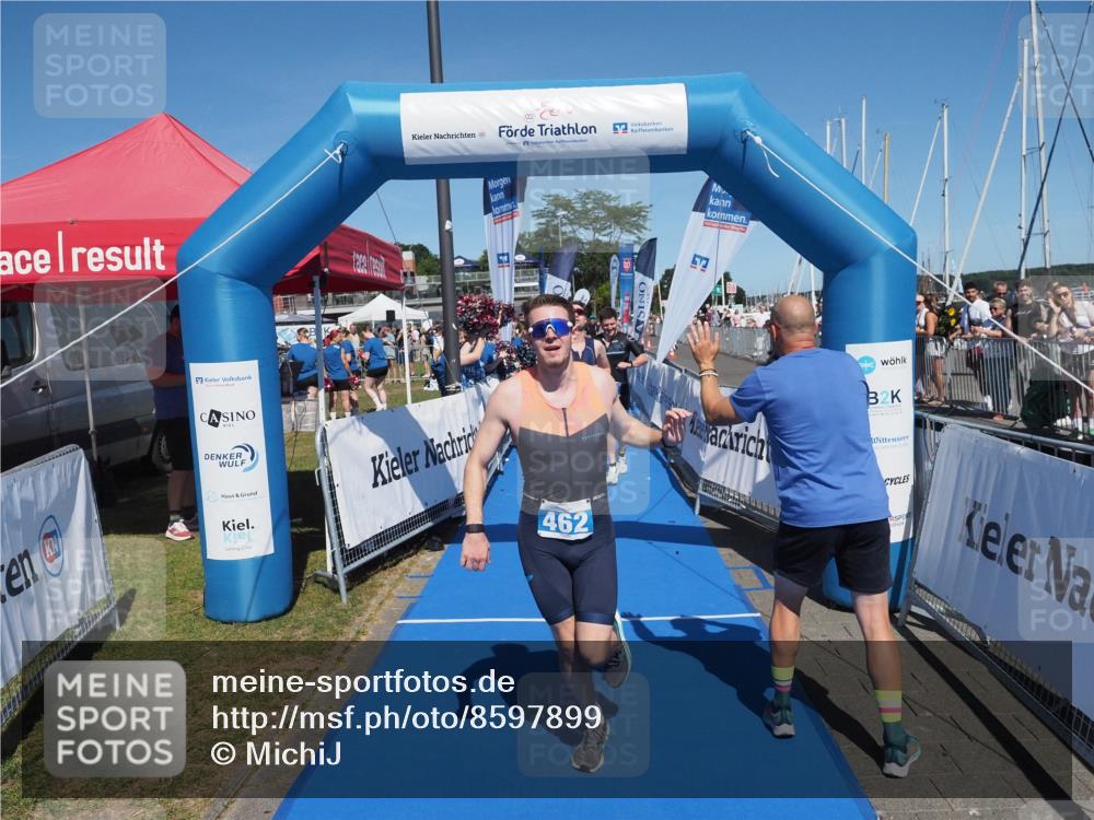 17.08.2025 - KN Förde Triathlon 2025 MichiJ http://msf.ph/oto/8597899 17.08.2025 13:59:55 Laufen 462, 464, 507 meine-sportfotos.de