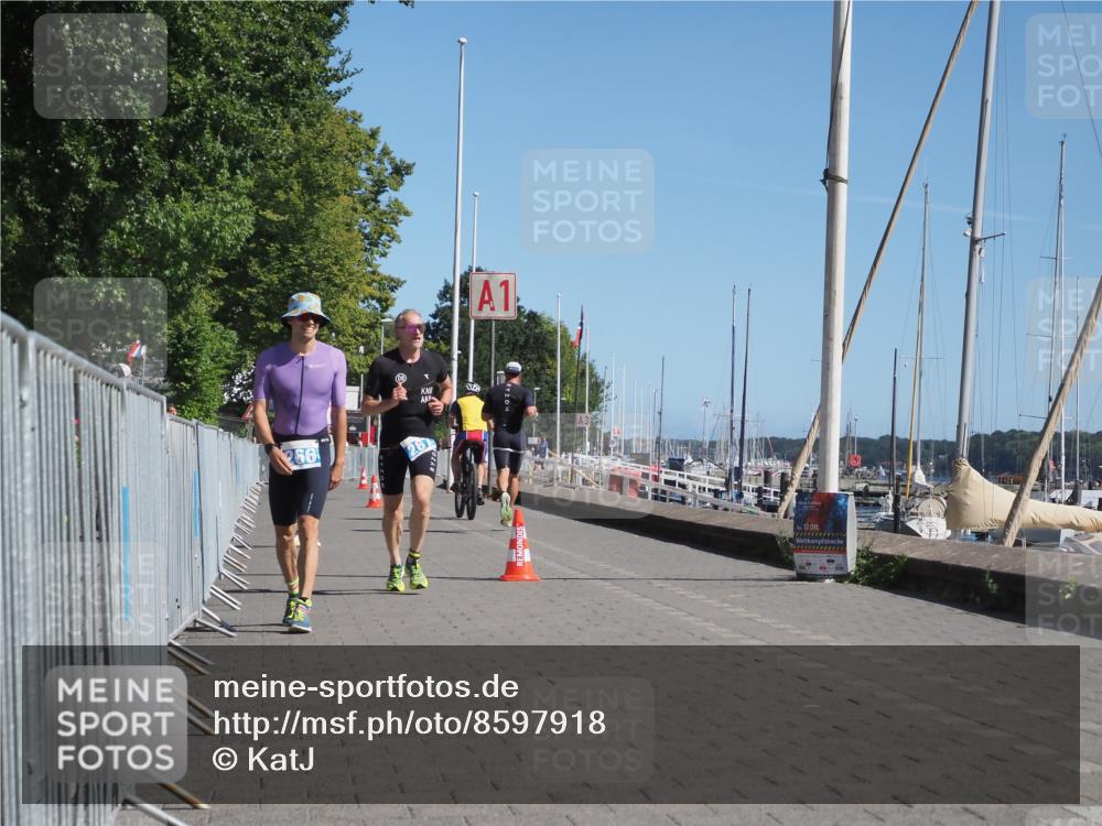 17.08.2025 - KN Förde Triathlon 2025 KatJ http://msf.ph/oto/8597918 17.08.2025 11:47:33 Laufen 266, 267, 287 meine-sportfotos.de