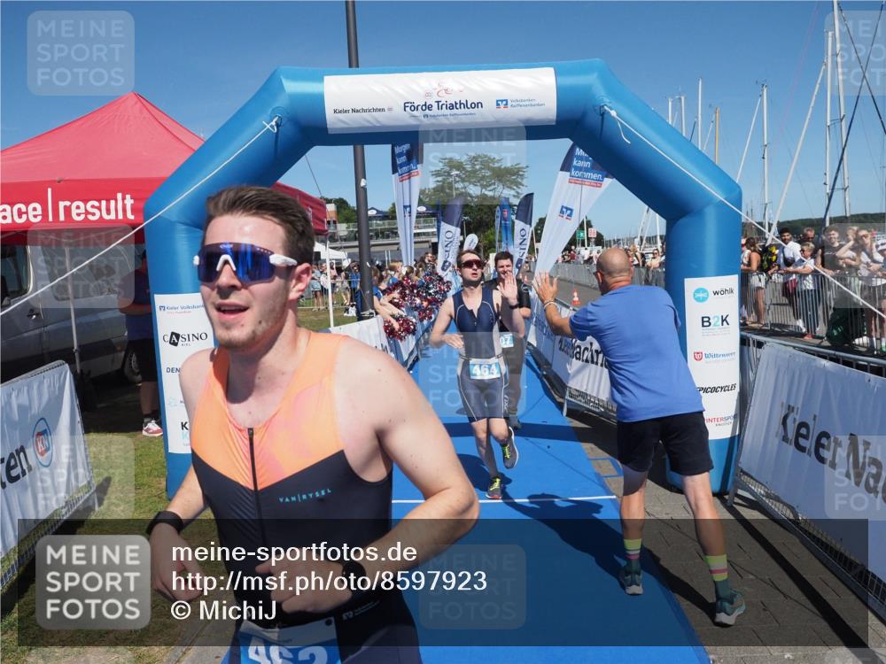 17.08.2025 - KN Förde Triathlon 2025 MichiJ http://msf.ph/oto/8597923 17.08.2025 13:59:55 Laufen 462, 464, 507 meine-sportfotos.de