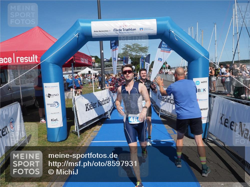 17.08.2025 - KN Förde Triathlon 2025 MichiJ http://msf.ph/oto/8597931 17.08.2025 13:59:56 Laufen 462, 464, 507 meine-sportfotos.de