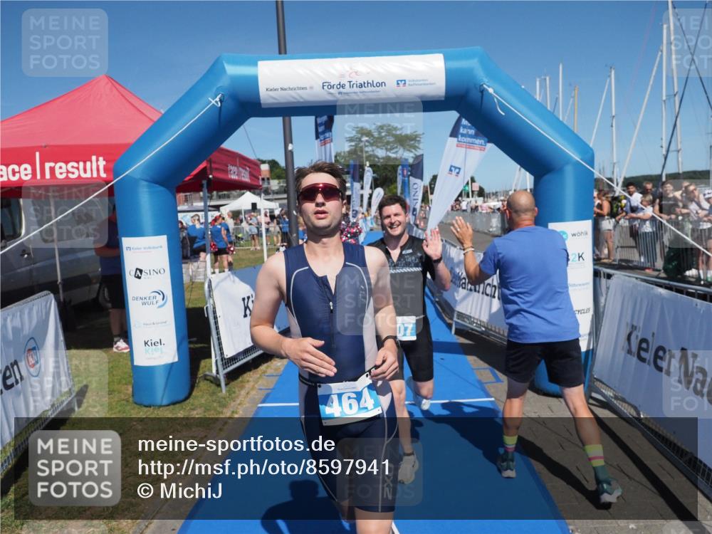 17.08.2025 - KN Förde Triathlon 2025 MichiJ http://msf.ph/oto/8597941 17.08.2025 13:59:56 Laufen 462, 464, 507 meine-sportfotos.de