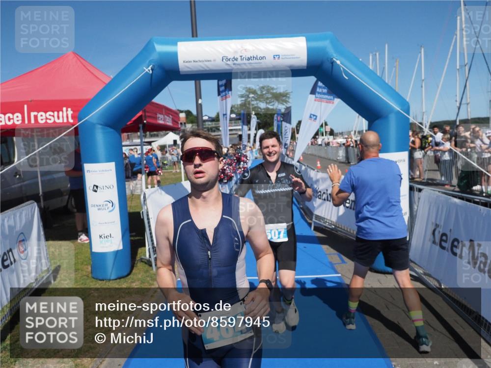17.08.2025 - KN Förde Triathlon 2025 MichiJ http://msf.ph/oto/8597945 17.08.2025 13:59:56 Laufen 462, 464, 507 meine-sportfotos.de