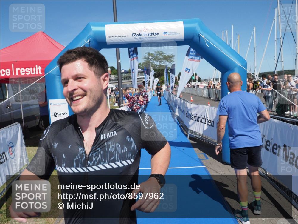 17.08.2025 - KN Förde Triathlon 2025 MichiJ http://msf.ph/oto/8597962 17.08.2025 13:59:57 Laufen 462, 464, 507 meine-sportfotos.de