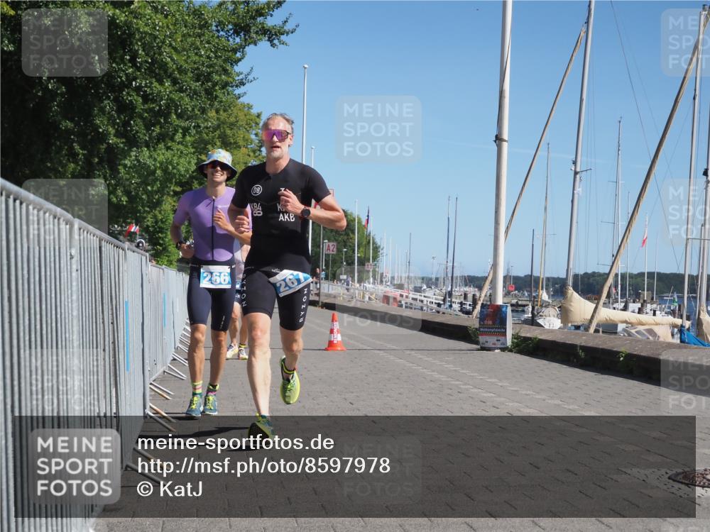 17.08.2025 - KN Förde Triathlon 2025 KatJ http://msf.ph/oto/8597978 17.08.2025 11:47:36 Laufen 266, 267, 287 meine-sportfotos.de