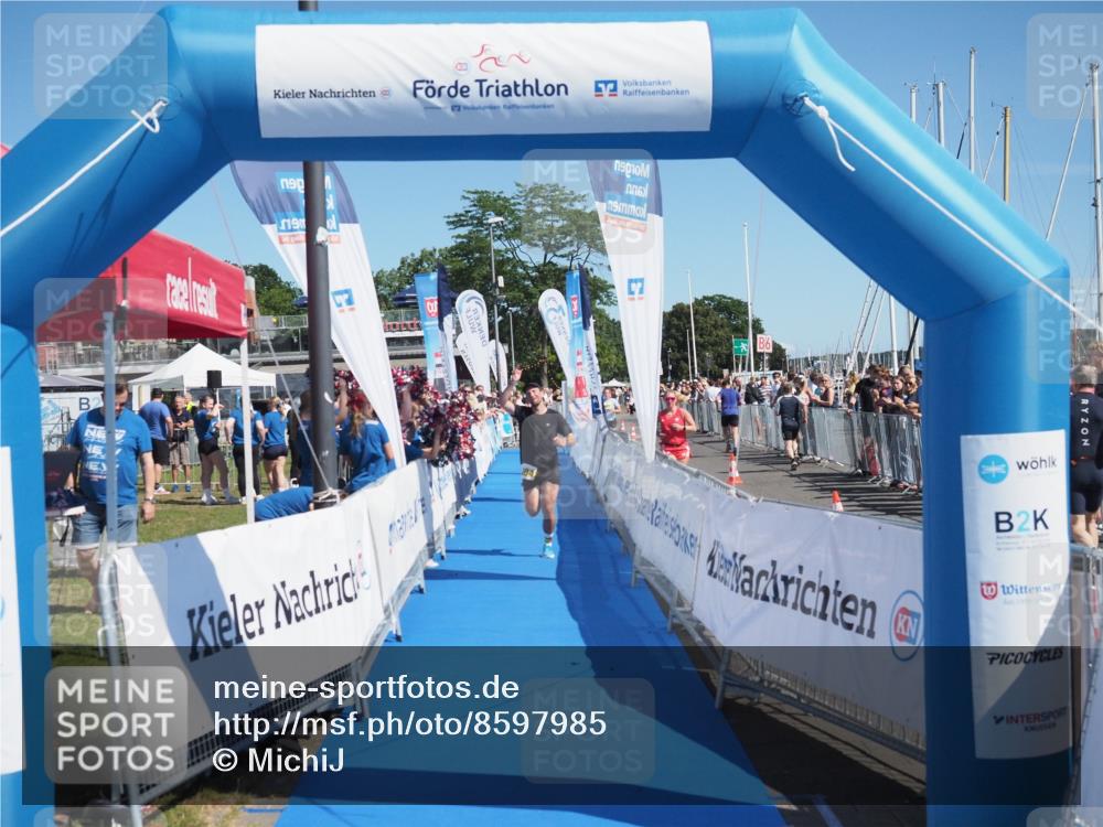 17.08.2025 - KN Förde Triathlon 2025 MichiJ http://msf.ph/oto/8597985 17.08.2025 12:10:31 Laufen 604 meine-sportfotos.de