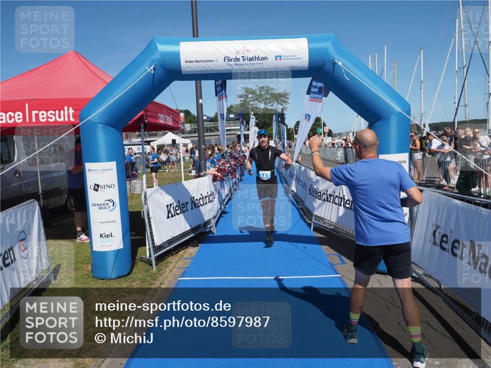 17.08.2025 - KN Förde Triathlon 2025 MichiJ http://msf.ph/oto/8597987 17.08.2025 14:00:02 Laufen 443 meine-sportfotos.de