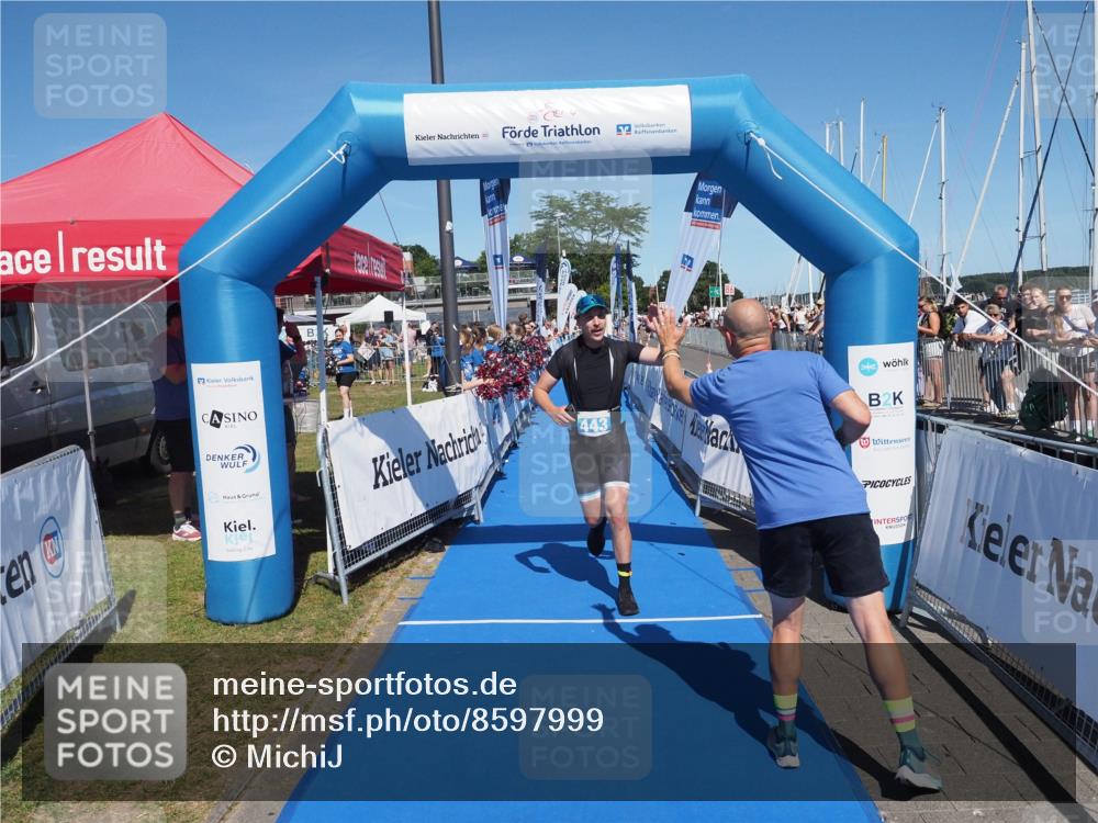 17.08.2025 - KN Förde Triathlon 2025 MichiJ http://msf.ph/oto/8597999 17.08.2025 14:00:03 Laufen 443 meine-sportfotos.de