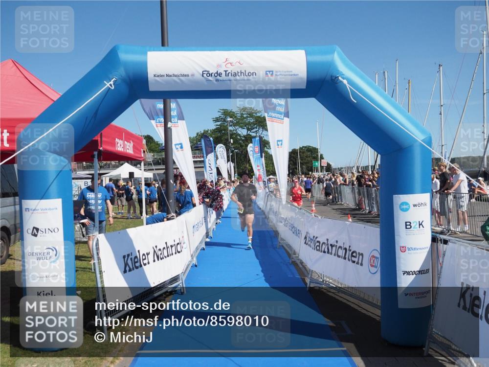 17.08.2025 - KN Förde Triathlon 2025 MichiJ http://msf.ph/oto/8598010 17.08.2025 12:10:31 Laufen 604 meine-sportfotos.de