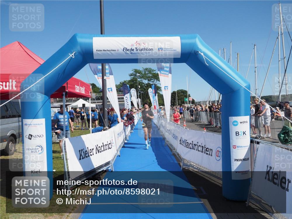 17.08.2025 - KN Förde Triathlon 2025 MichiJ http://msf.ph/oto/8598021 17.08.2025 12:10:31 Laufen 604 meine-sportfotos.de