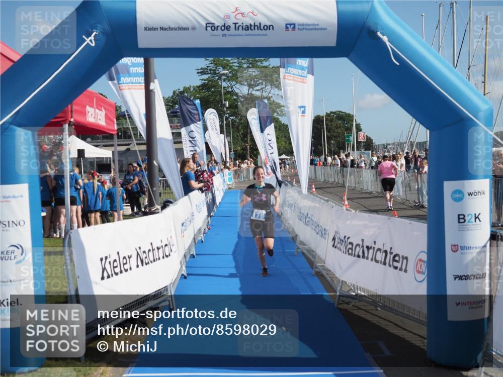 17.08.2025 - KN Förde Triathlon 2025 MichiJ http://msf.ph/oto/8598029 17.08.2025 10:45:12 Laufen 176 meine-sportfotos.de