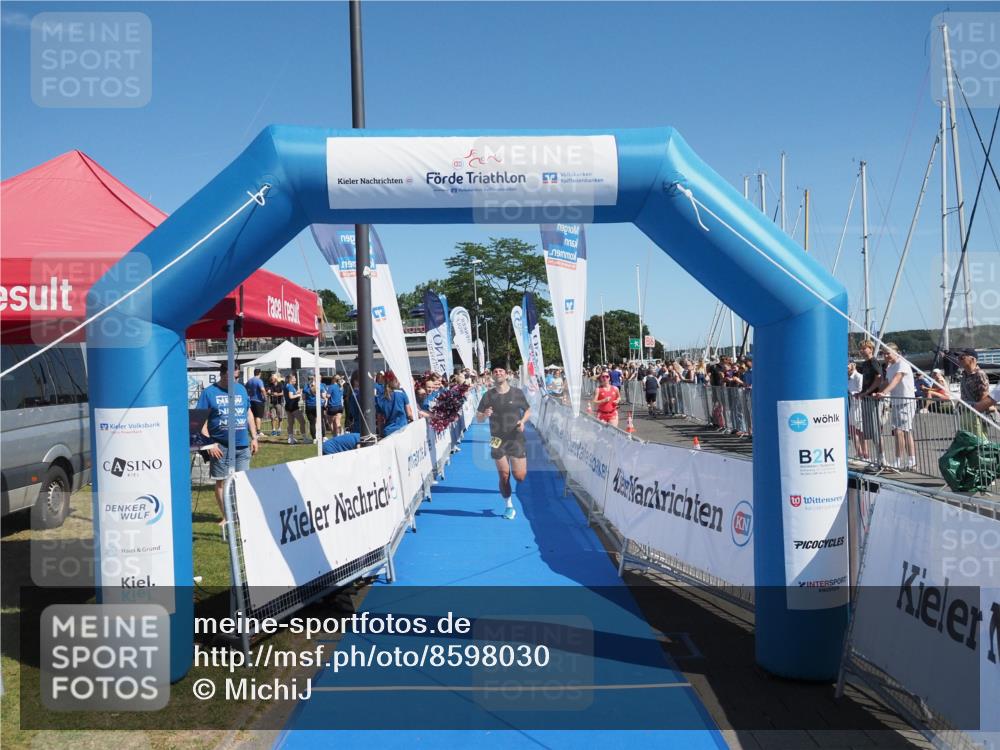 17.08.2025 - KN Förde Triathlon 2025 MichiJ http://msf.ph/oto/8598030 17.08.2025 12:10:32 Laufen 604 meine-sportfotos.de