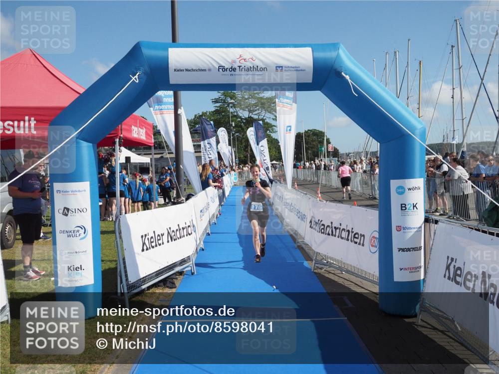 17.08.2025 - KN Förde Triathlon 2025 MichiJ http://msf.ph/oto/8598041 17.08.2025 10:45:12 Laufen 176 meine-sportfotos.de