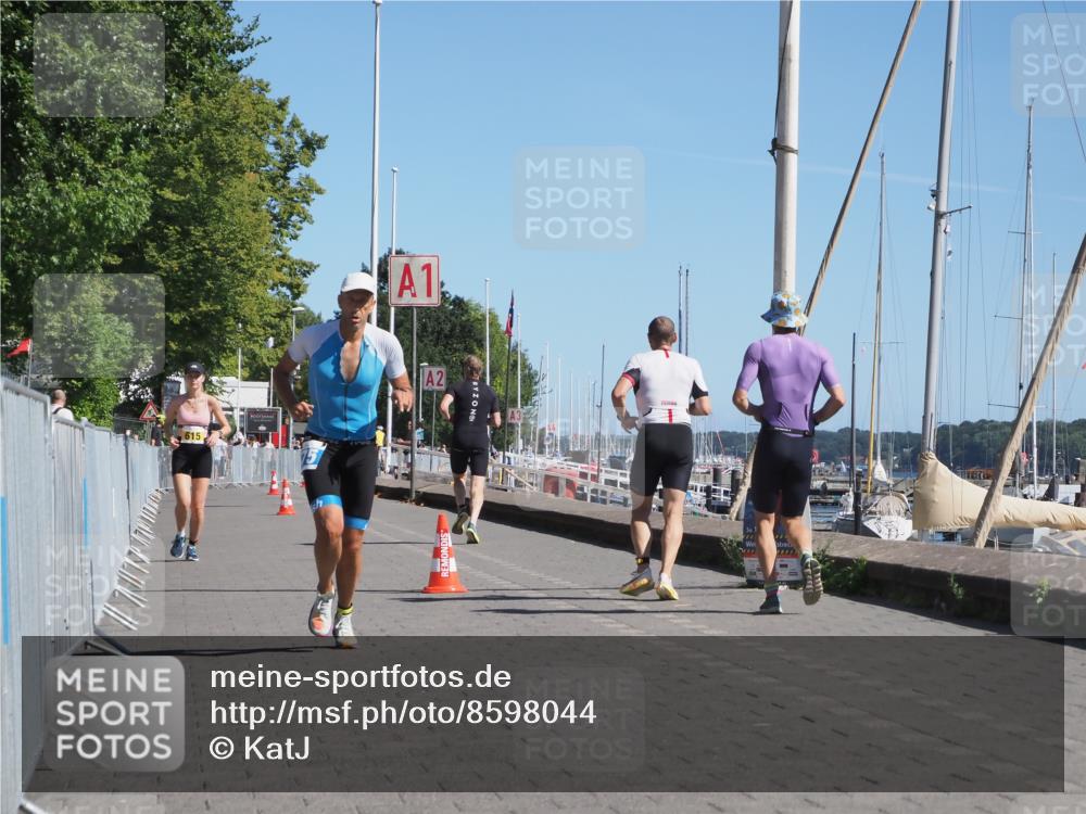 17.08.2025 - KN Förde Triathlon 2025 KatJ http://msf.ph/oto/8598044 17.08.2025 11:47:47 Laufen 275, 615 meine-sportfotos.de