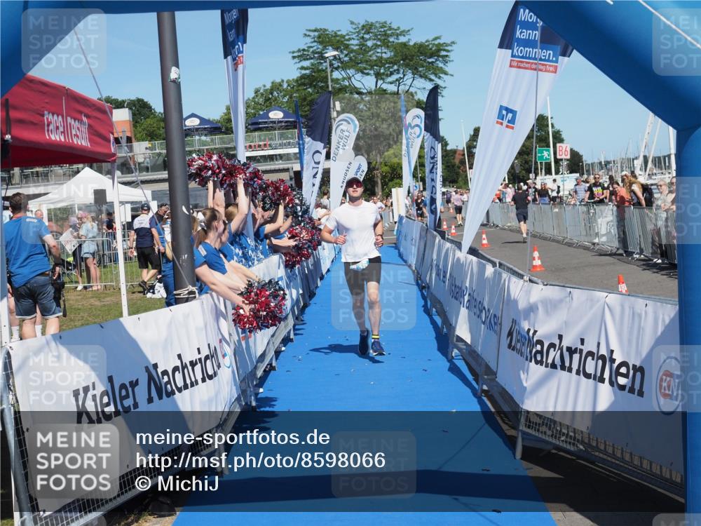 17.08.2025 - KN Förde Triathlon 2025 MichiJ http://msf.ph/oto/8598066 17.08.2025 14:00:17 Laufen 435 meine-sportfotos.de