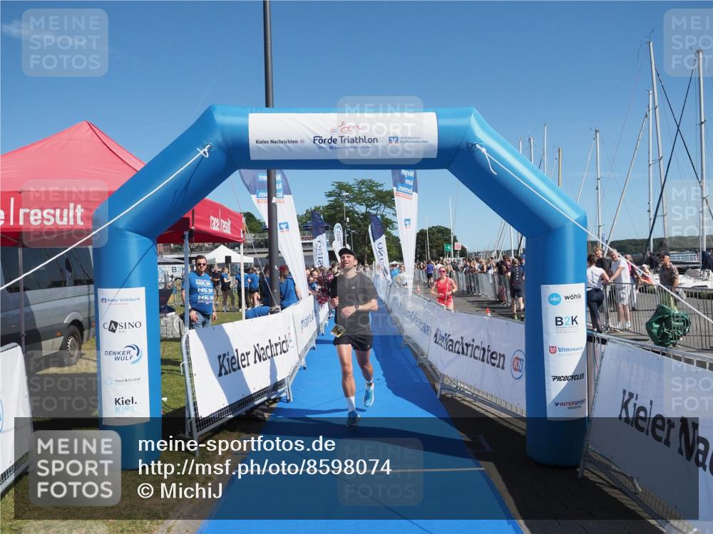 17.08.2025 - KN Förde Triathlon 2025 MichiJ http://msf.ph/oto/8598074 17.08.2025 12:10:33 Laufen 604 meine-sportfotos.de