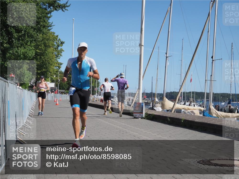 17.08.2025 - KN Förde Triathlon 2025 KatJ http://msf.ph/oto/8598085 17.08.2025 11:47:49 Laufen 275, 615 meine-sportfotos.de