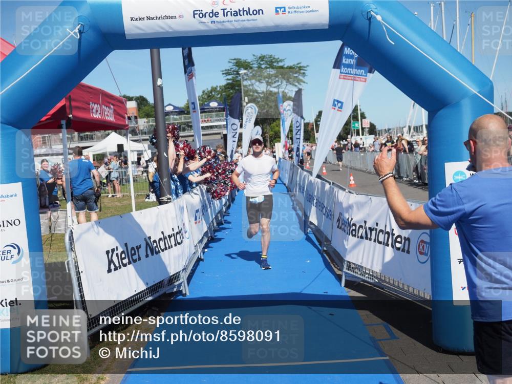 17.08.2025 - KN Förde Triathlon 2025 MichiJ http://msf.ph/oto/8598091 17.08.2025 14:00:18 Laufen 435 meine-sportfotos.de