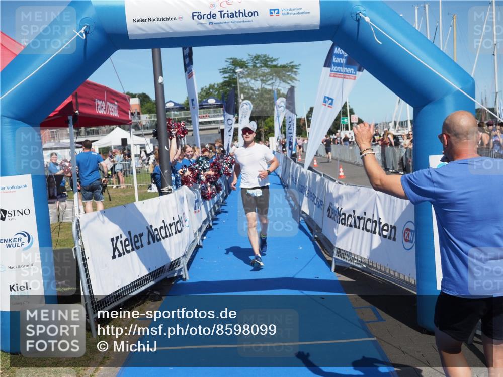 17.08.2025 - KN Förde Triathlon 2025 MichiJ http://msf.ph/oto/8598099 17.08.2025 14:00:18 Laufen 435 meine-sportfotos.de
