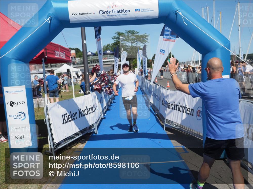 17.08.2025 - KN Förde Triathlon 2025 MichiJ http://msf.ph/oto/8598106 17.08.2025 14:00:18 Laufen 435 meine-sportfotos.de