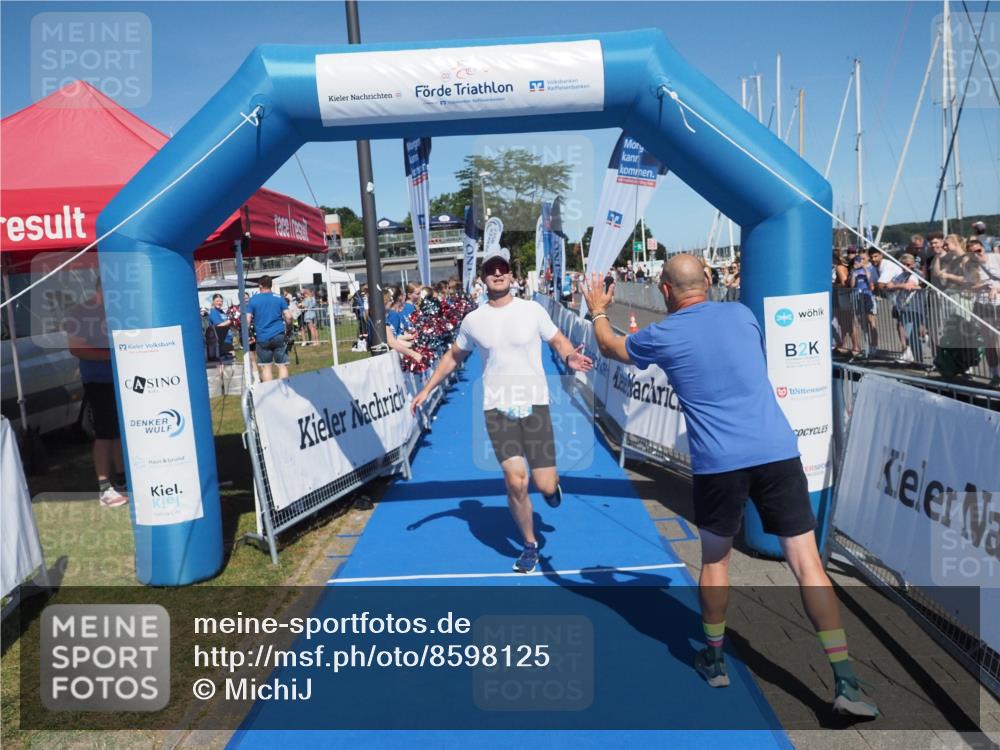 17.08.2025 - KN Förde Triathlon 2025 MichiJ http://msf.ph/oto/8598125 17.08.2025 14:00:19 Laufen 435 meine-sportfotos.de
